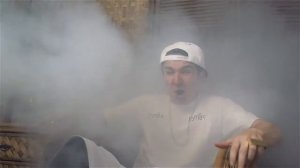 Хлеб   Обезьянку