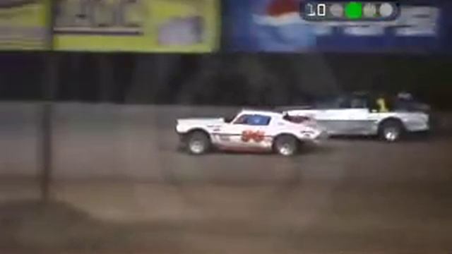 good dirt track racing смотреть онлайн