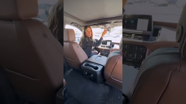 Power Center Console in the Tahoe High Country смотреть онлайн
