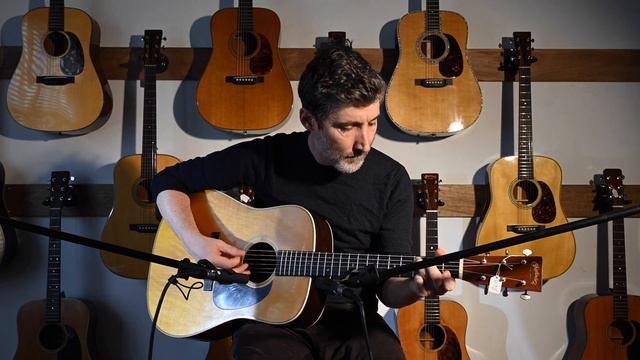 Martin D-28 1937 Authentic Aged - Studio 1 Vintage Guitars смотреть онлайн
