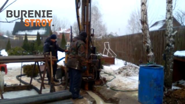 Бурение скважин малогабаритной установкой зимой смотреть онлайн