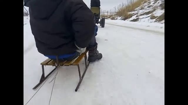 ЩО РОБИТИ В ЗИМІ? ТРАКТОР ЗУБР + САНИ це ІДЕАЛЬНИЙ ВАРІАНТ!!! смотреть онлайн