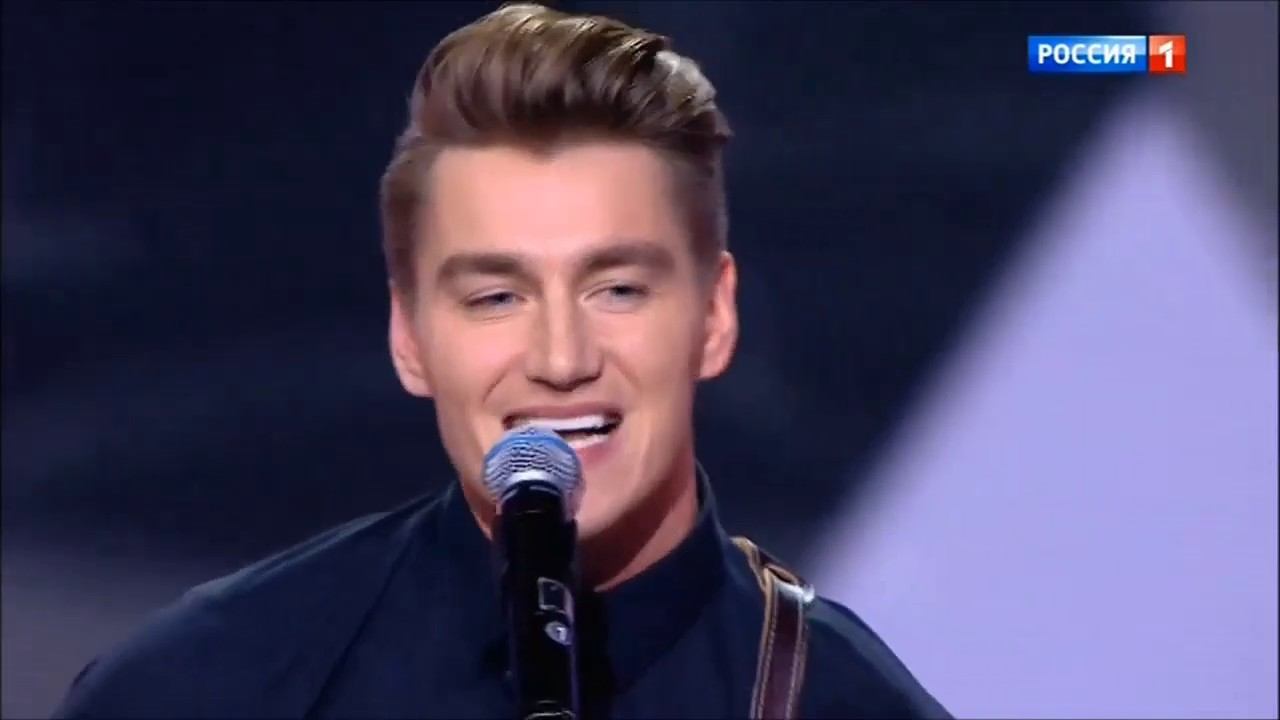 Алексей Воробьев и Петр Дранга - Сумасшедшая // Концерт О чем поют 8 марта смотреть онлайн