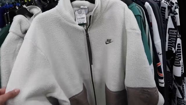 BURLINGTON HAD SO MANY HIGH END JORDAN / NIKE JACKETS! смотреть онлайн