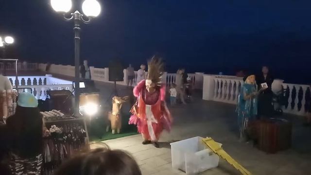 Ночная набережная Анапы смотреть онлайн