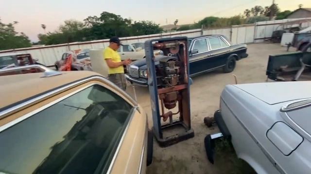 Много Классики НЕ Бывает!! Мерседес W123 , W124, W126, R129, W116, W115.. Человек Делает Вещи!