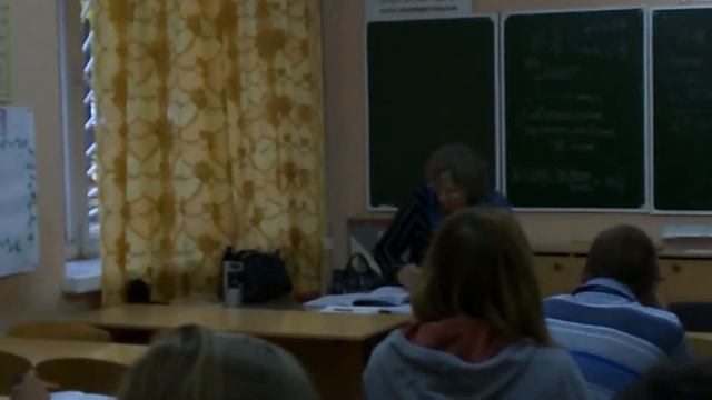 Для дня учителя от 10А МБОУЦО.г.Красногорск смотреть онлайн