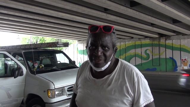 Thomas English Paint Man Louisville KY Paints for a Cause The Spa Guy смотреть онлайн