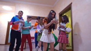 24 Часа ДИРЕКТОР ГОВОРИТ УЧЕНИКАМ ДА ! УВОЛИЛАСЬ из КОЛЛЕДЖА