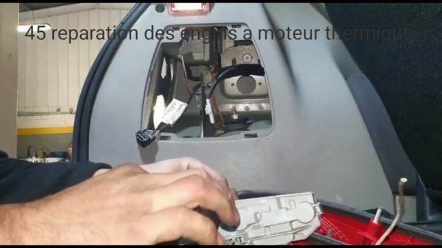 résoudre problème feu arrière renault modus clio kango.....2002 jusqu'à 2010 смотреть онлайн