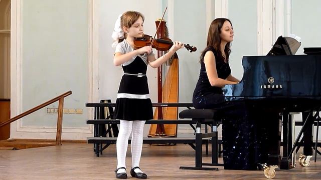 Вика Чернышева, 8 лет, "Тамбурин" смотреть онлайн