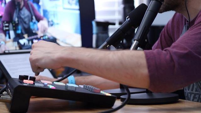 Shure SM57 vs. Pyle PDMIC78: How Do They Compare? смотреть онлайн