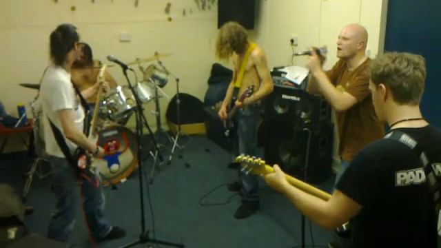 The Padawans cover 'Madam Helga' ~ Stereophonics смотреть онлайн