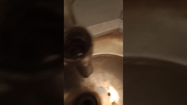 обзор туалета в электропоезде эр9т. смотреть онлайн