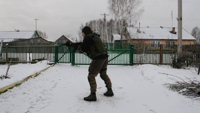 Смена оружия на пистолет смотреть онлайн