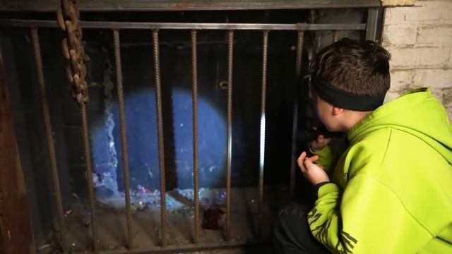 Прятки от Клоуна в Реальной Жизни лучшие серии смотреть онлайн