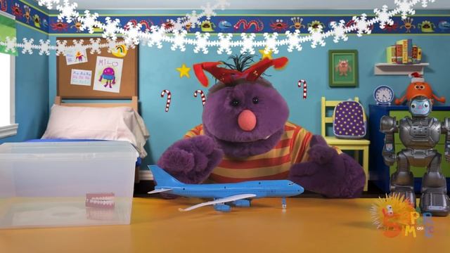 Learn About Giving with Milo the Monster | Merry Christmas! смотреть онлайн