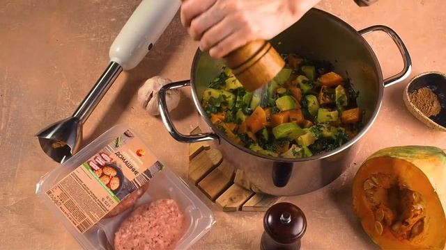 «Домашние» котлеты с пюре из тыквы и кабачков смотреть онлайн