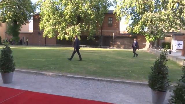 kronprinsesse Mary og kronprins Frederik festaften i Stockholm смотреть онлайн