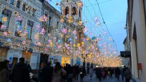 Звон колоколов на Никольской, в самом центре Москвы. Очень красивый!