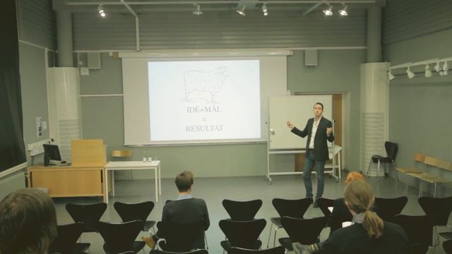 Paul & Art HQ смотреть онлайн