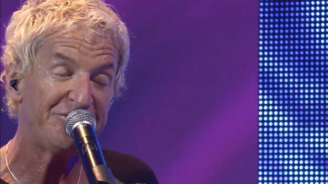 REO Speedwagon - Keep On Loving You (Live At Soundstage)