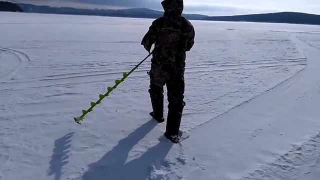 Makita DDF481RTE + Mora Ice Arctic 130 смотреть онлайн