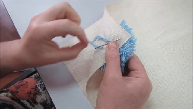 Мастер-класс. Коврик из помпонов смотреть онлайн