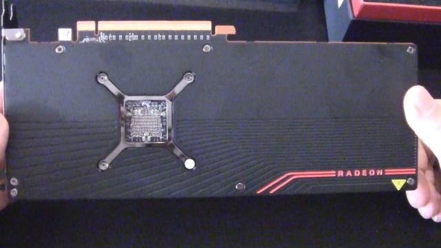 RADEON RX 5700 XT REFERENCE