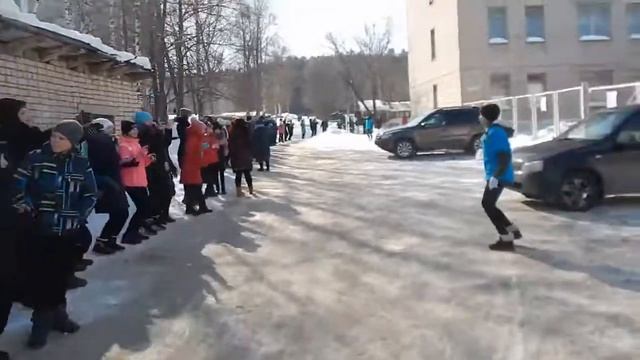 МБОУ СОШ№ 7_Ижевск_ флешмоб "Обними школу" смотреть онлайн