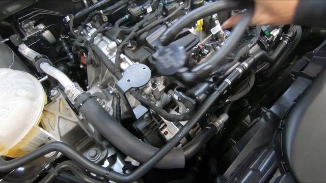 J&L Oil Separator Co. 2021-2023 Ford Bronco Sport 1.5L; 2020-2022 Escape 1.5L Install 3043P смотреть онлайн