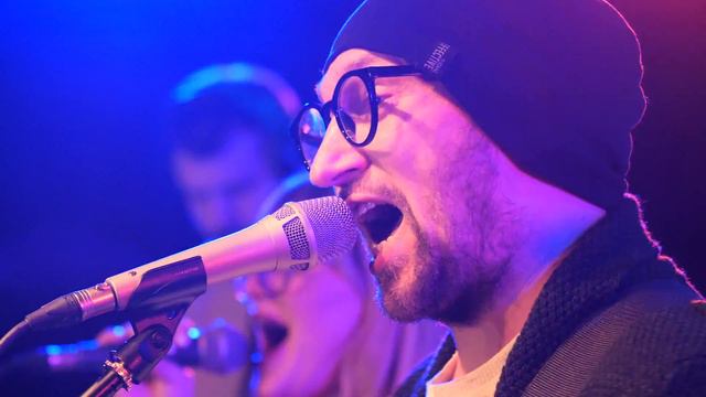 Ты совершенный Бог - В. Ефремочкин & Glorious band смотреть онлайн