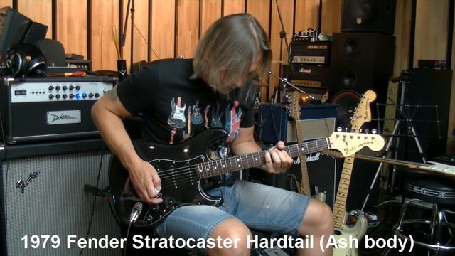 Three Old Stratocaster смотреть онлайн