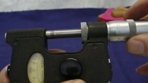 Установка на ноль,рычажного микрометра.