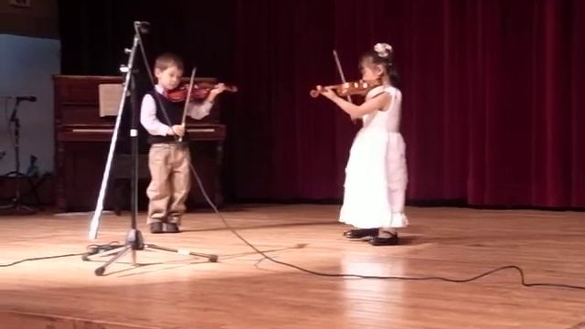 Kiwi played Song of the Wind at annual concert of Hannam Suzuki Violin in Korea_Feb 22 2010 смотреть онлайн