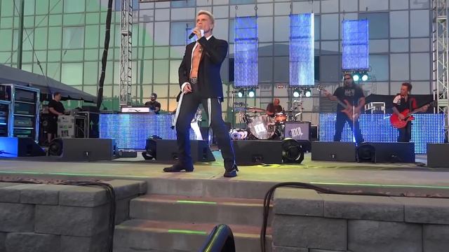 Billy Idol Live 