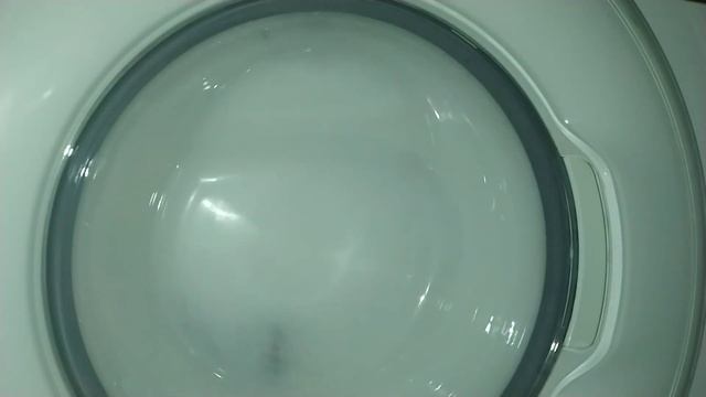 Стирка куртки Ежедневная стирка 40° 1200 об / мин / Daily wash 40° 1200 rpm смотреть онлайн