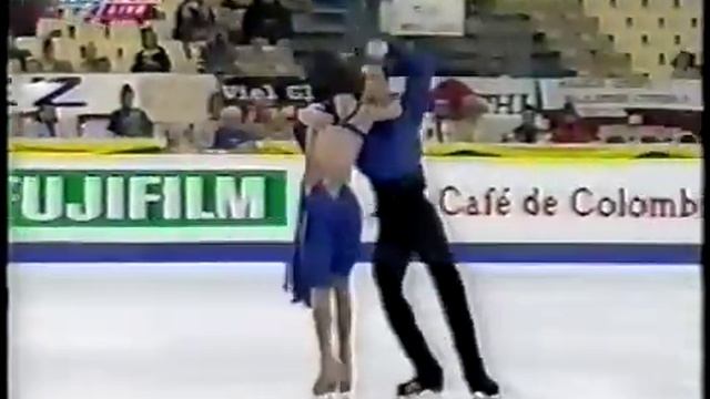 2000 World Championships - Compulsory Dance #2 - Irina Lobacheva & Ilia Averbukh RUS смотреть онлайн