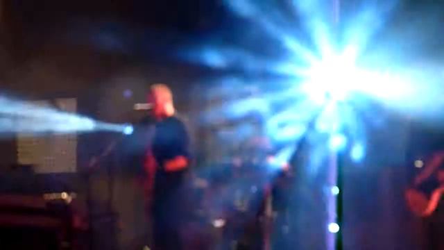QUEENS OF THE STONE AGE - Go With The Flow смотреть онлайн