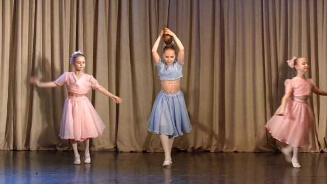 Танец с кувшином смотреть онлайн