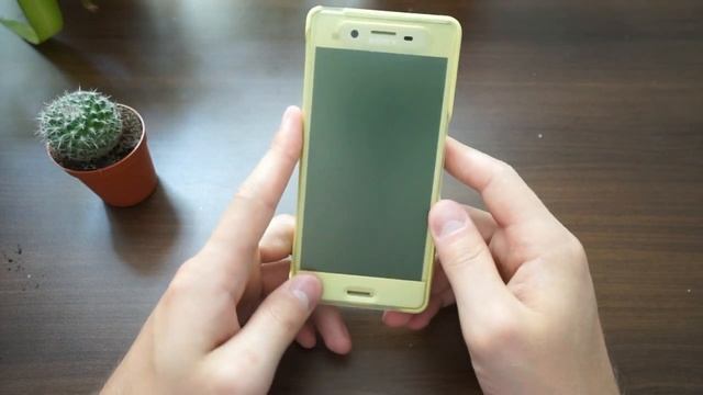 Чехол-книжка Sony SCR50 смотреть онлайн