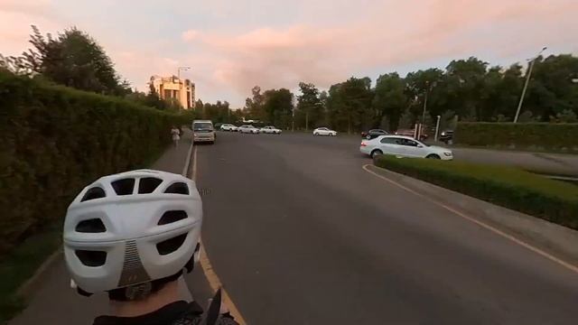 Алма-Ата на моноколесе. Тимирязева - КазГУ - Набережная Есентай смотреть онлайн