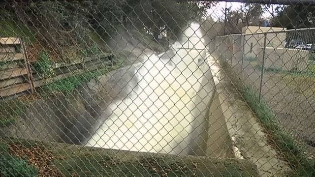 Shadow of Drought: Southern California's Looming Water Crisis смотреть онлайн