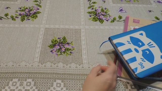 ХОББИ ВЛОГ// ШИКАРНЫЙ ПОДАРОК ОТ ПОДПИСЧИЦЫ//НОВЫЕ РАСКРАСКИ И ФЛОМАСТЕРЫ смотреть онлайн