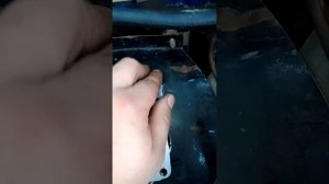 установка теплового экрана и текстолитовой прокладки под карбюратор (часть 2)