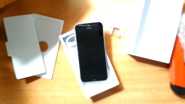iphone 5s. СПОР С ПРОДАВЦОМ. НЕ РАБОЧИЙ ТЕЛЕФОН..... смотреть онлайн