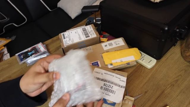 *FINALLY* Unboxing my ebay Package from the US! (NBA Cards!) смотреть онлайн