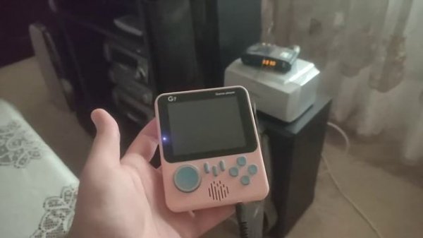 GameBox G7 - Денди в кармане! Распаковка и обзор.