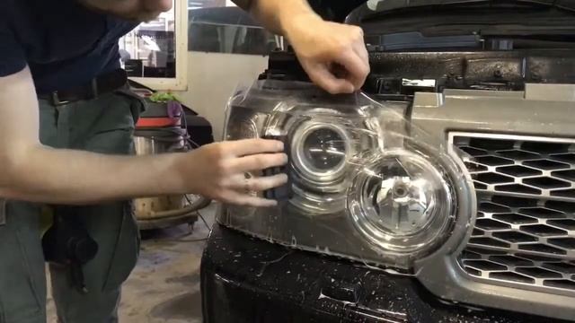 Range Rover Vogue 4.4 - полировка фар + защитная плёнка смотреть онлайн