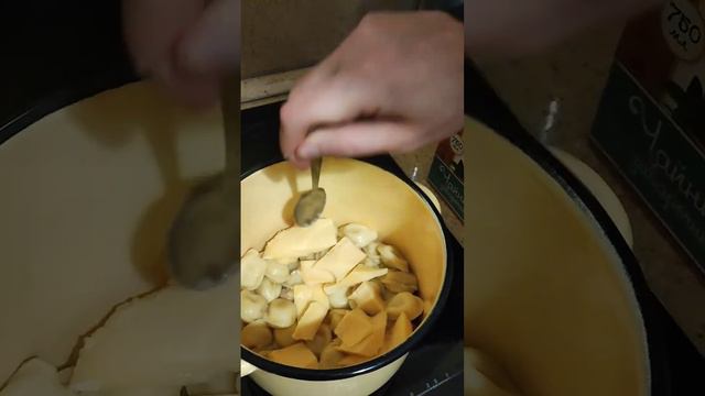 Как добавить сыр в макароны смотреть онлайн